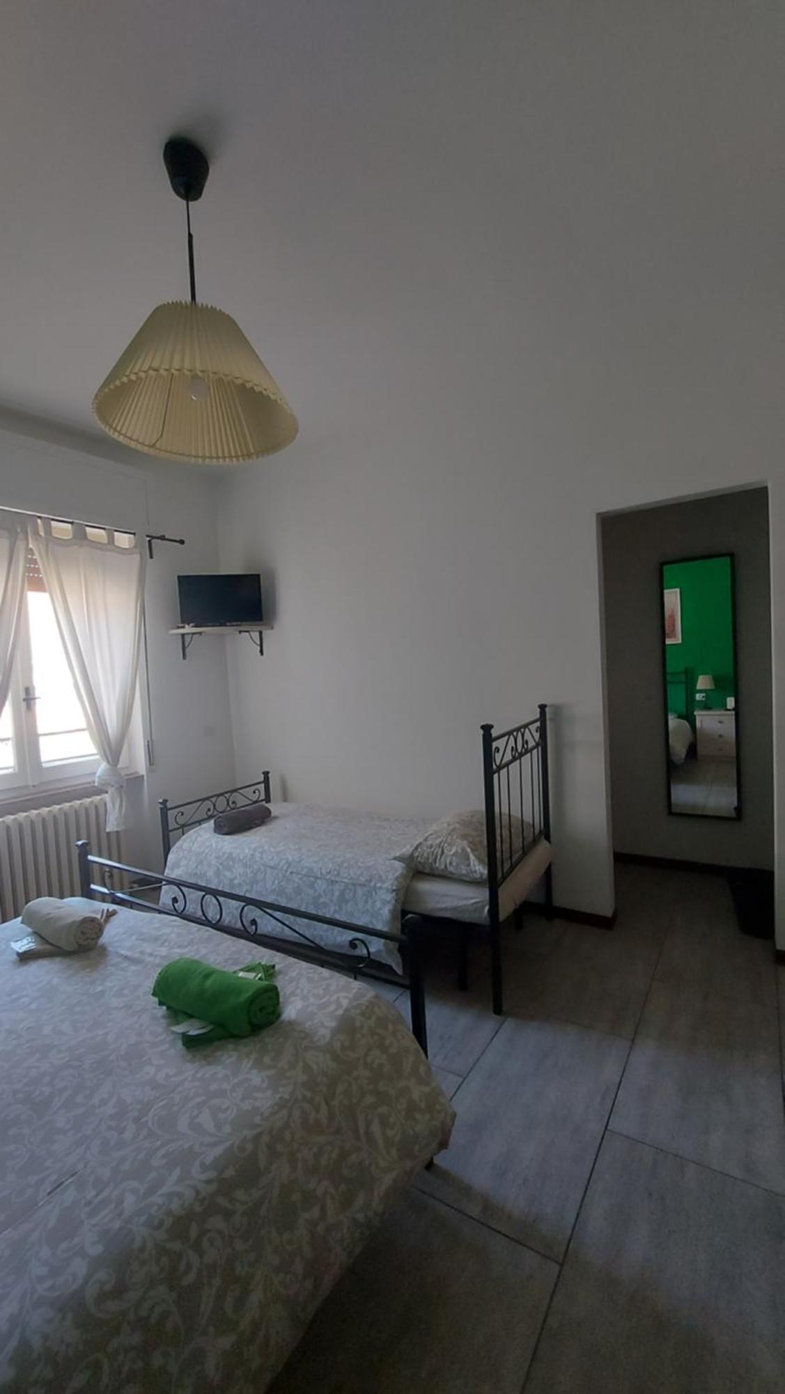 Locanda La Tana Del Luppolo Valmadrera Ngoại thất bức ảnh